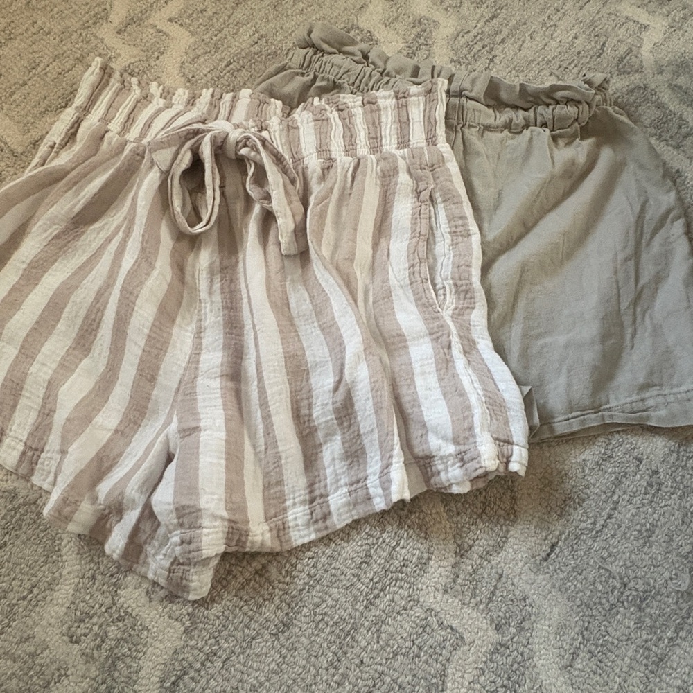 2 pair Linen Rayon Blend Pull-On Shorts Bundle | French Laundry + Laundry Segal